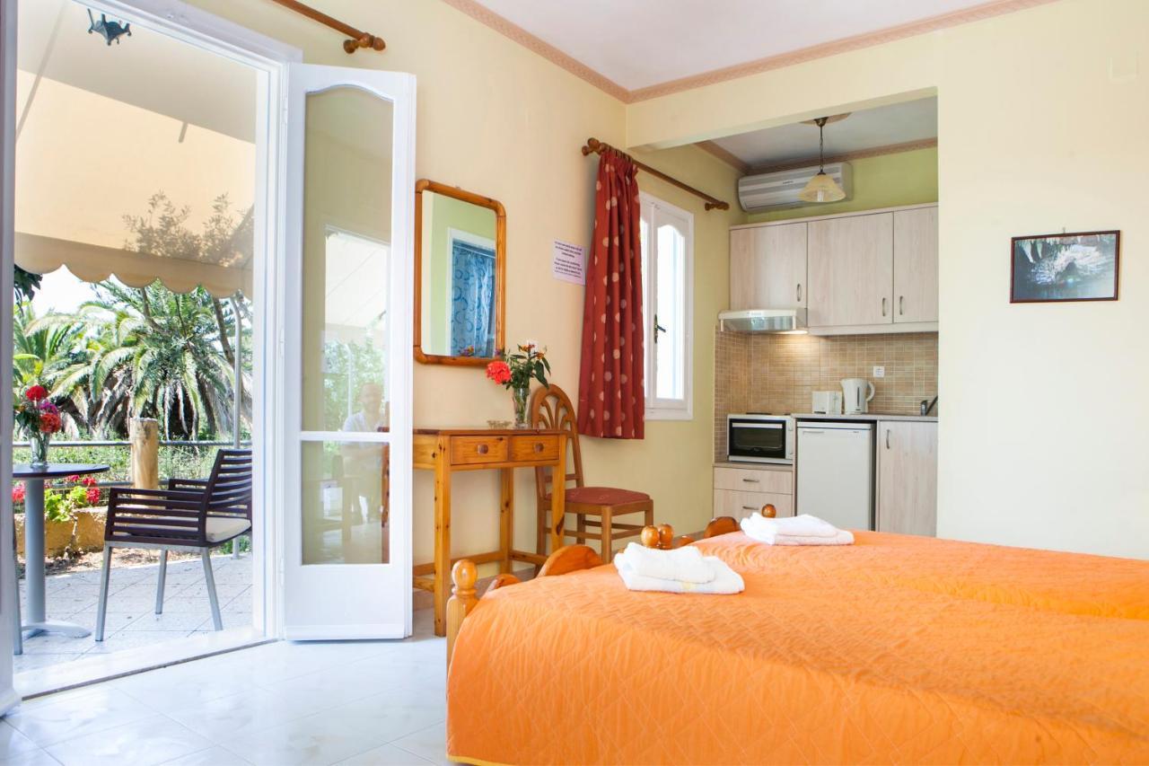 Tzivras Villa & Apartments ลาสซี ห้อง รูปภาพ