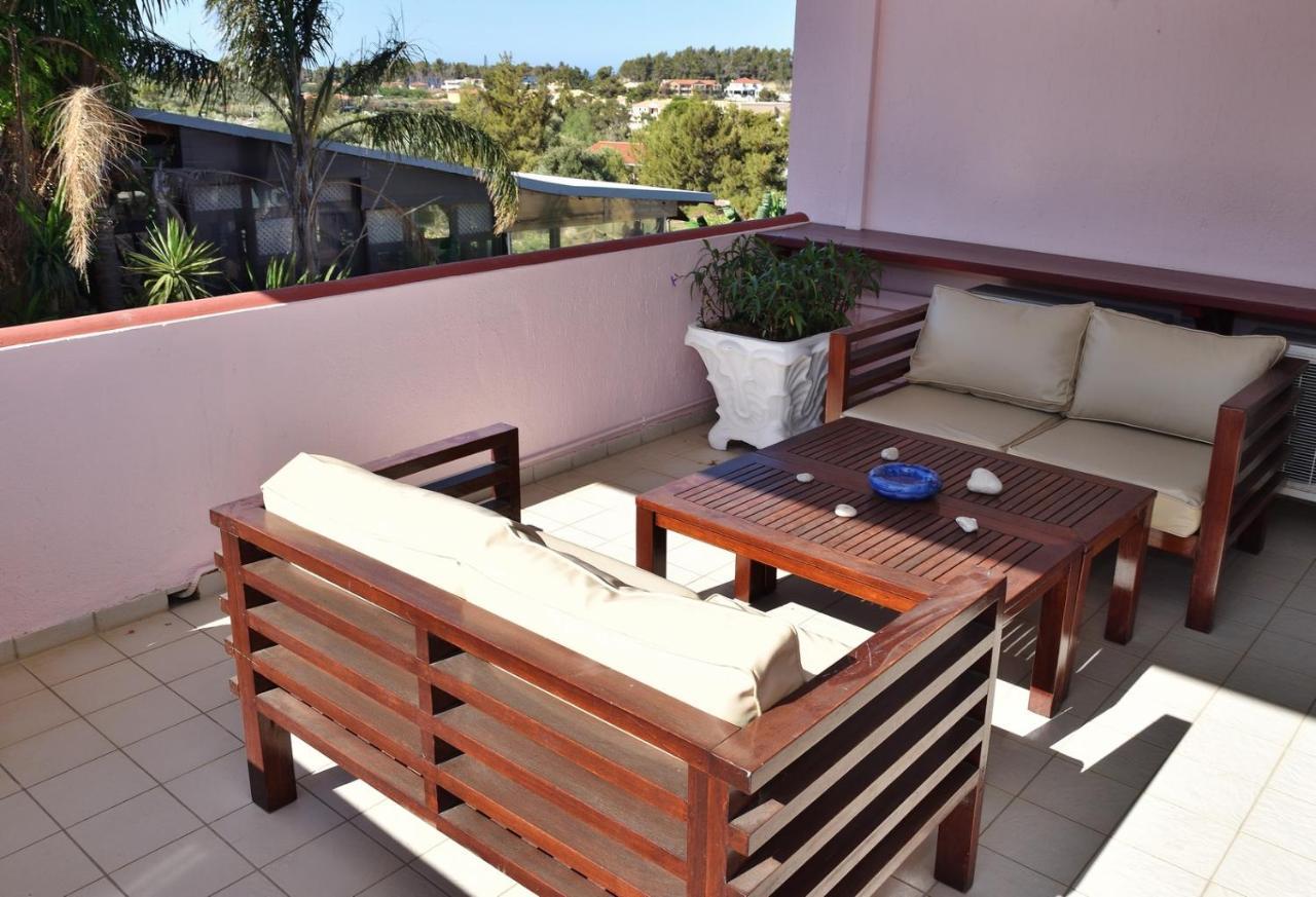 Tzivras Villa & Apartments ลาสซี ภายนอก รูปภาพ
