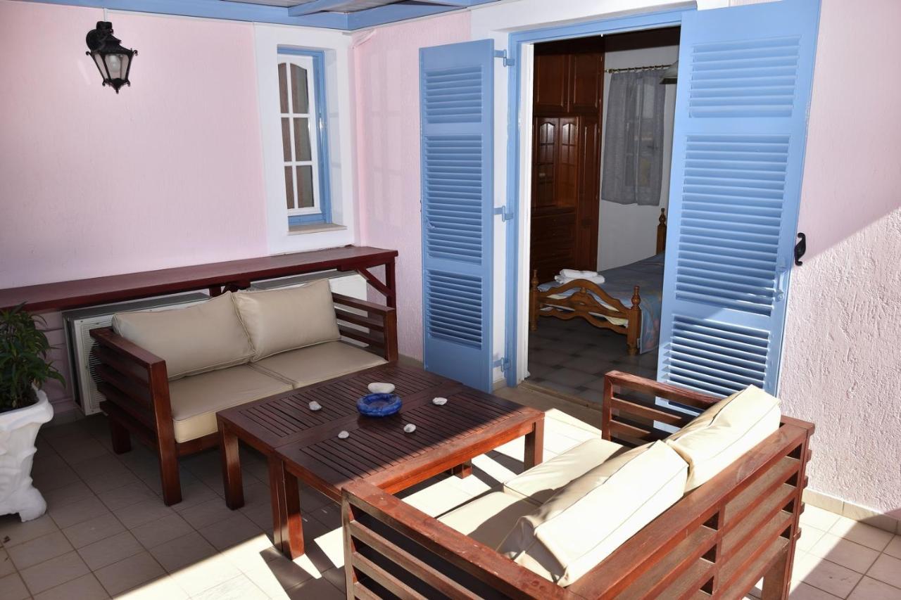Tzivras Villa & Apartments ลาสซี ภายนอก รูปภาพ